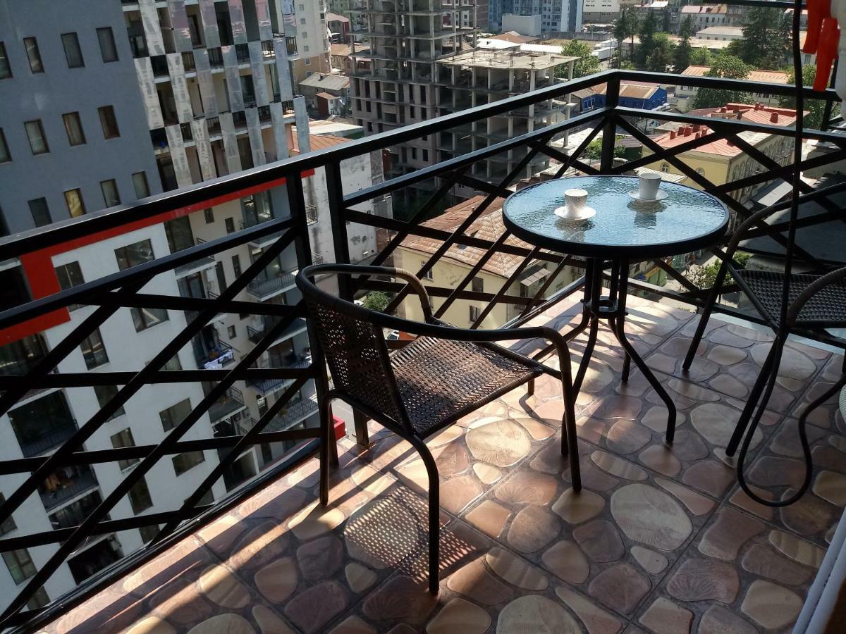 Flat in Batumi city centre公寓 外观 照片